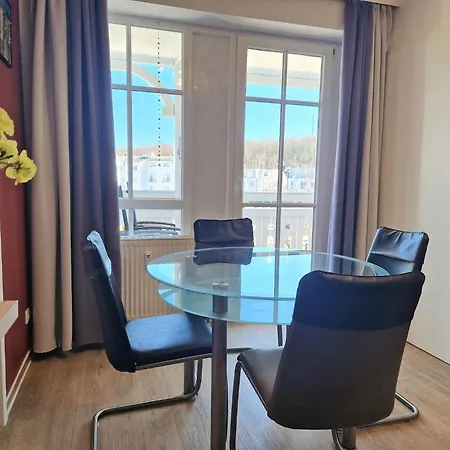 Urlaub Auf Ruegen Komfortwohnung Mit Fitnessraum Apartment *